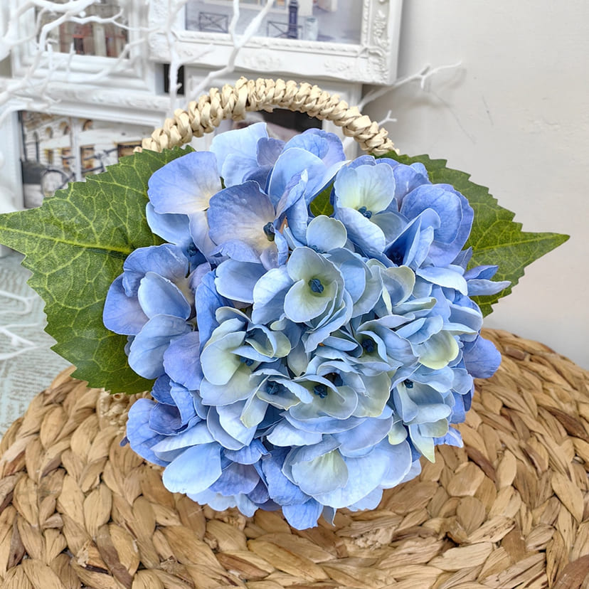 Искусственные цветы на могилу в Нижнем Тагиле | Цветок искусственный «Гортензия», голубая, одиночный